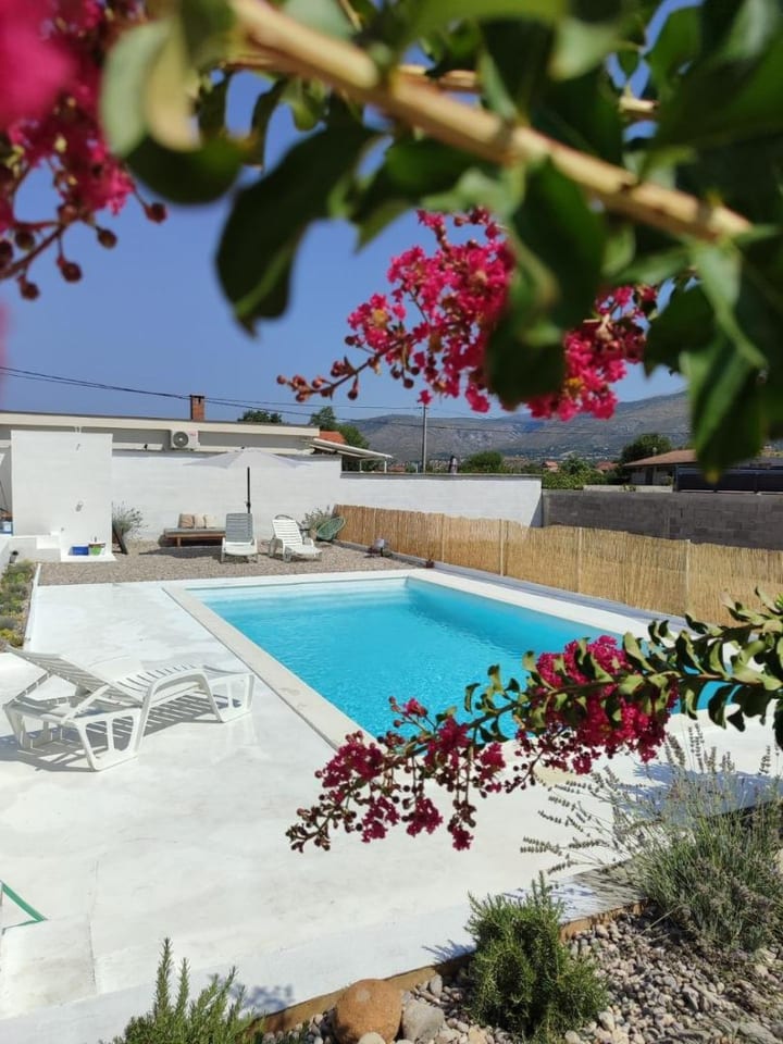 Boutique pool house Blagaj