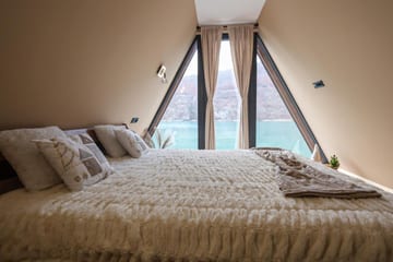 Photo 2 for "Vista Frame" JAZ - lake view