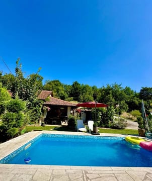 Fotografija 4 za Guest House Queen