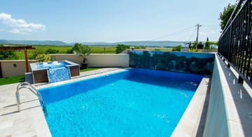 Photo 3 for Luxury Villa with Private Pool and Jacuzzi