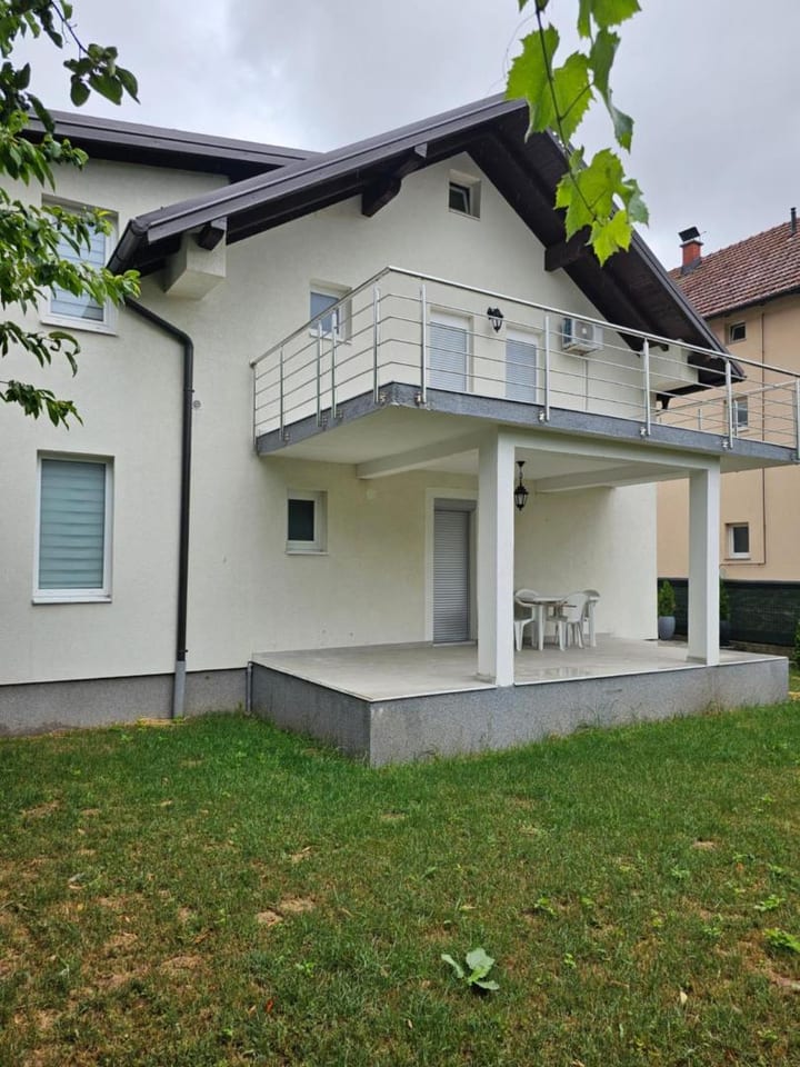 Villa Srebrena