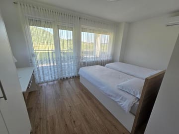 Photo 3 for Villa Alisa - Luxury Riverside Escape