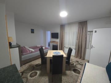 Fotografija 4 za Guest House Nana