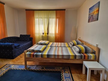 Photo 3 for City Center Stay