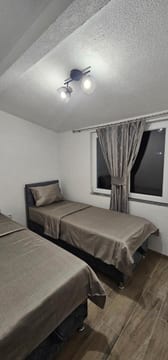 Photo 3 for Green Oasis Apartment