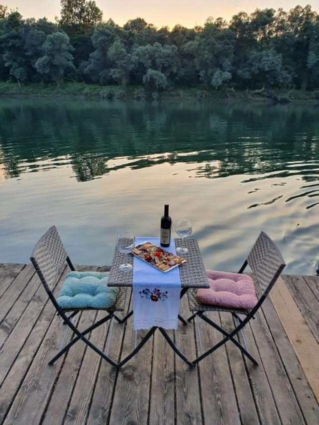 Etno Konačište-Restoran Stara Čivija
