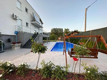 Photo 4 for Summer Residence Una