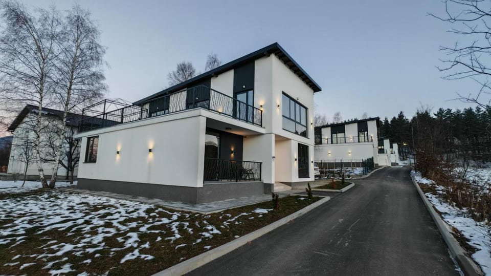 Tarcin Luxury Villas