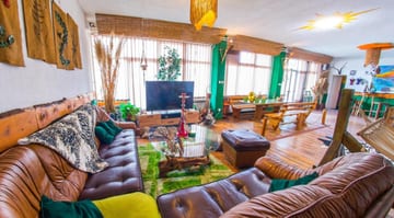 Photo 3 for Estate - Villa Discovery