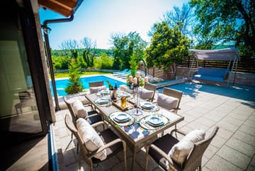 Photo 2 for Villa Tia