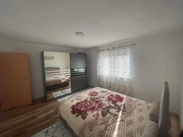 Photo 3 for V&M House