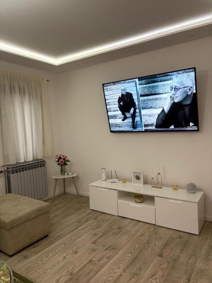 Holiday Home Villa Ravenna with Swimming Pool