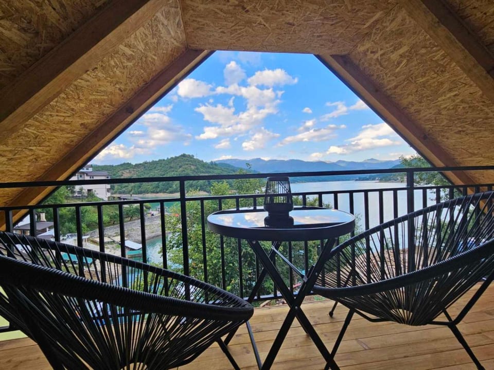 Vista Lago