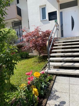 Fotografija 3 za Holiday Home Ilidza Rose