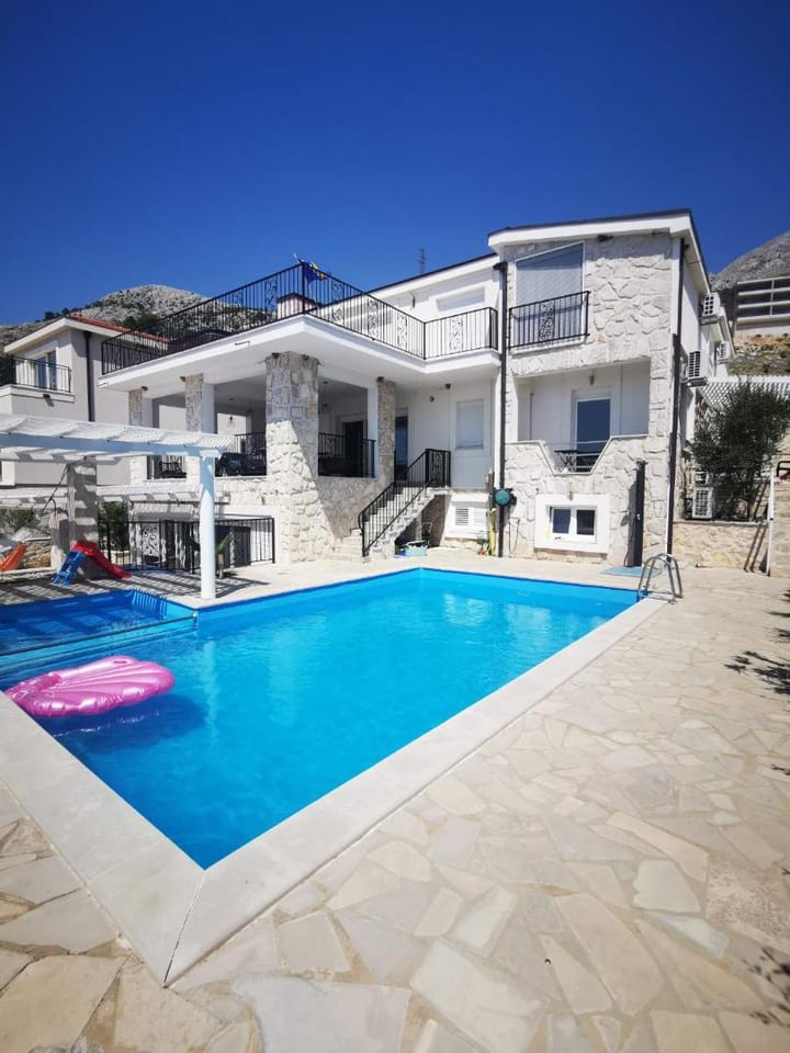 Villa Bosna Near Dubrovnik