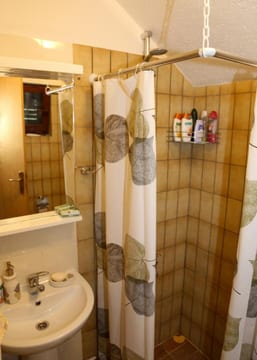 Photo 2 for Merak Holiday Home