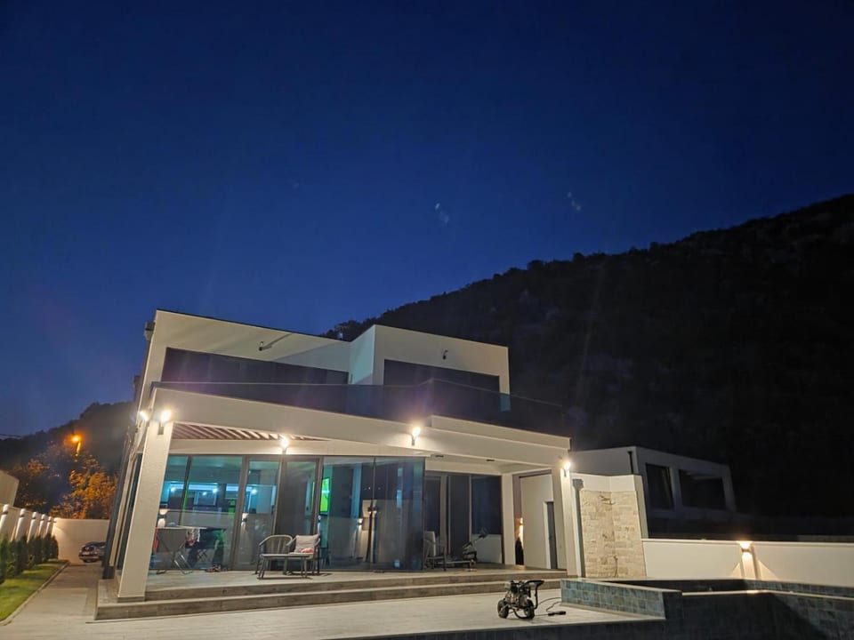 The Bunica Residence
