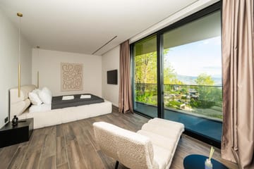 Photo 3 for The Villa O