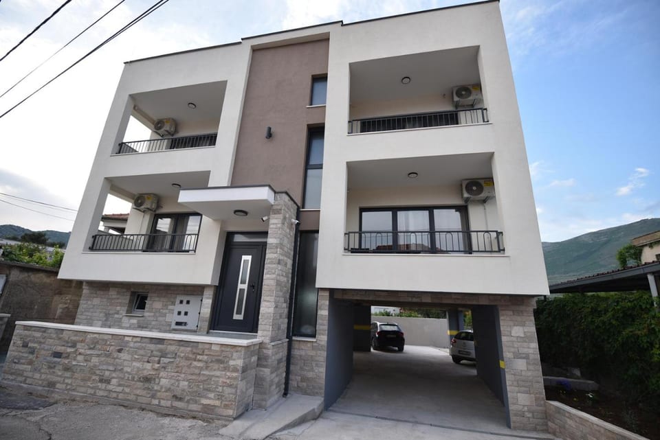 VILA PERLA
