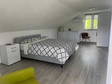 Photo 3 for Mountain House Vlasic 1