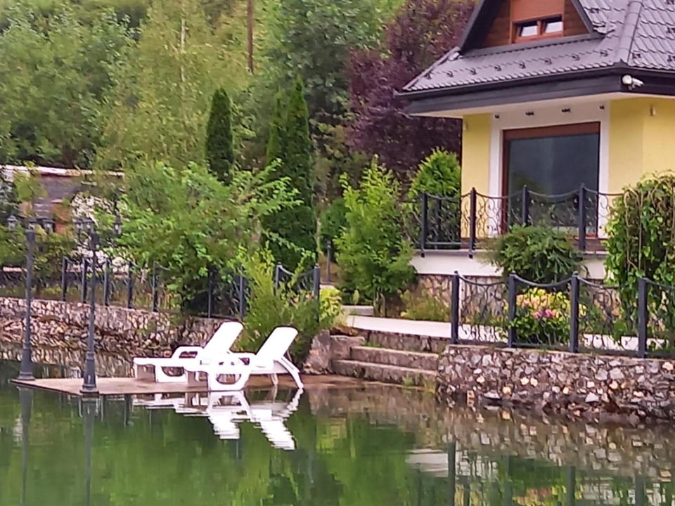 Villa Drinski biser sa bazenom